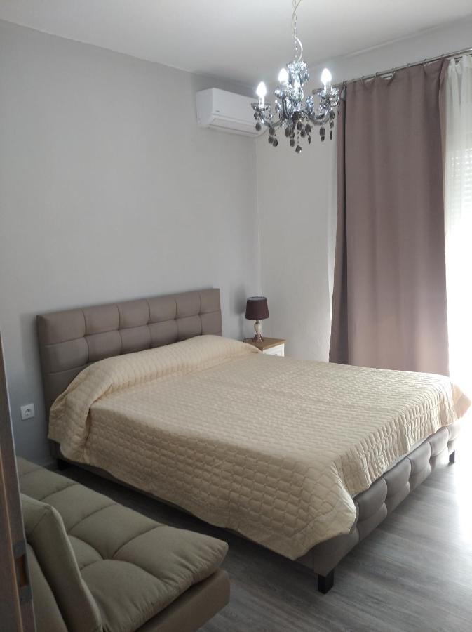 Hili Resort Luxurious Seaside Apartment Alexandroupoli Esterno foto